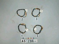 藏品(珠串銅環腕飾)的圖片